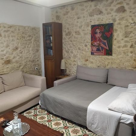 Malama'S Maisonette At The Historic Center كاندية المظهر الخارجي الصورة