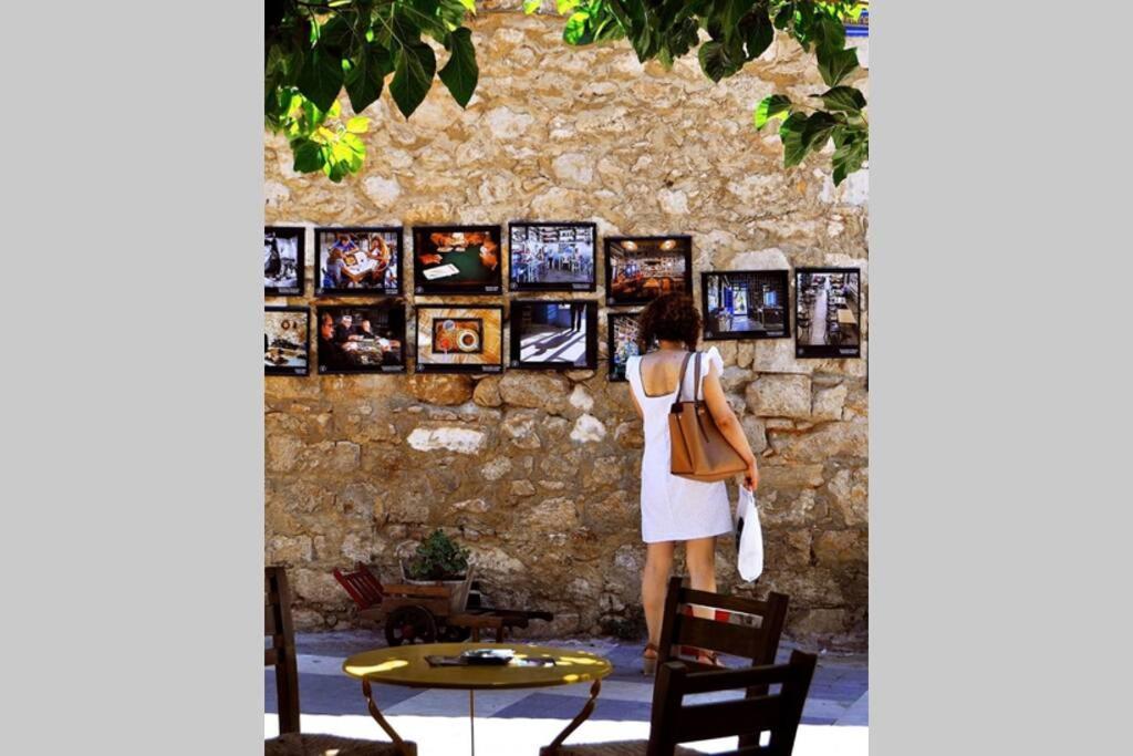 Malama'S Maisonette At The Historic Center كاندية المظهر الخارجي الصورة