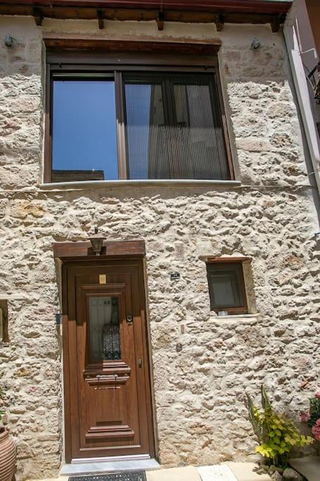 Malama'S Maisonette At The Historic Center كاندية المظهر الخارجي الصورة