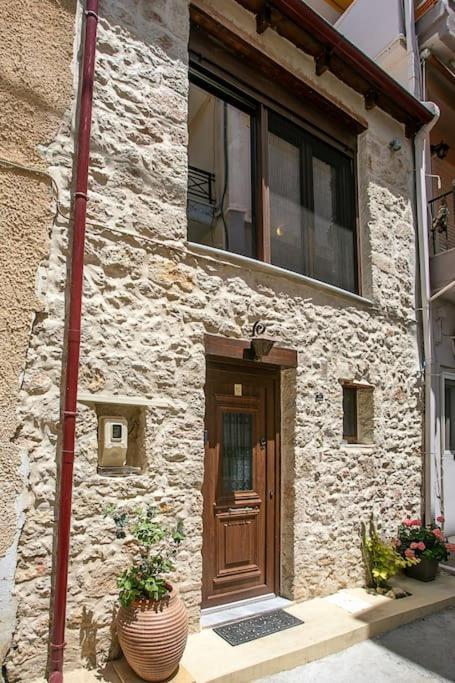 Malama'S Maisonette At The Historic Center كاندية المظهر الخارجي الصورة